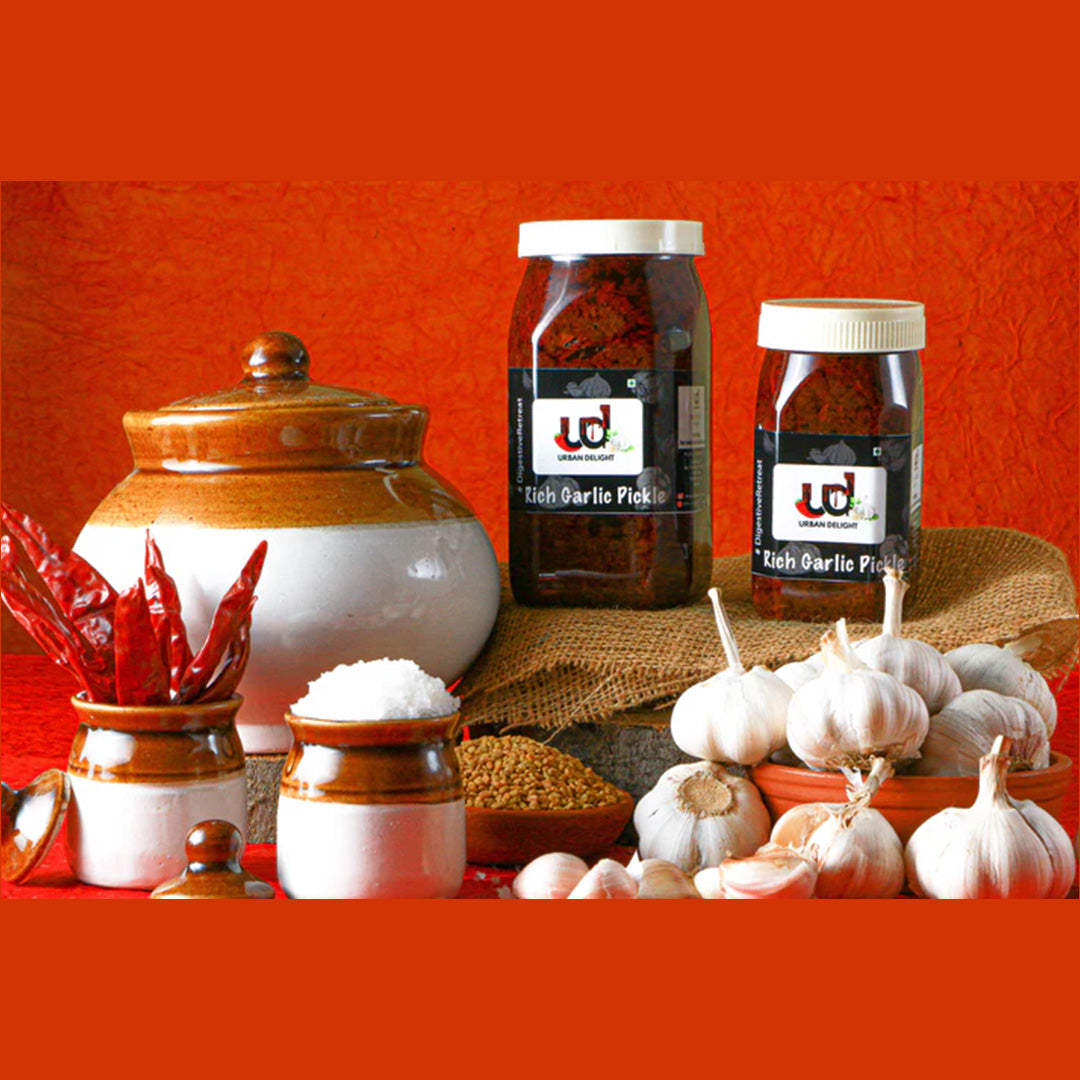 Rich Garlic Pickle