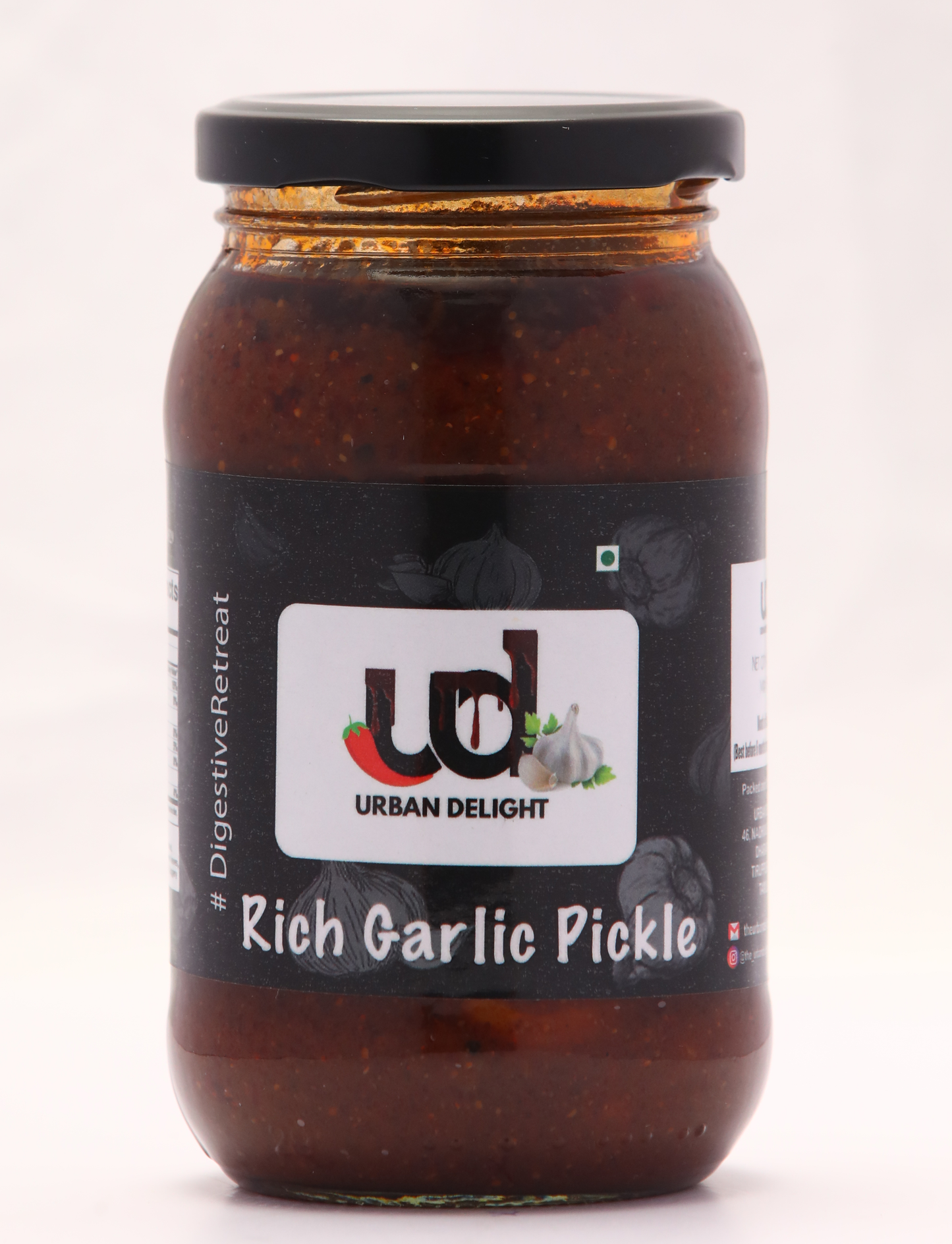 Rich Garlic Pickle